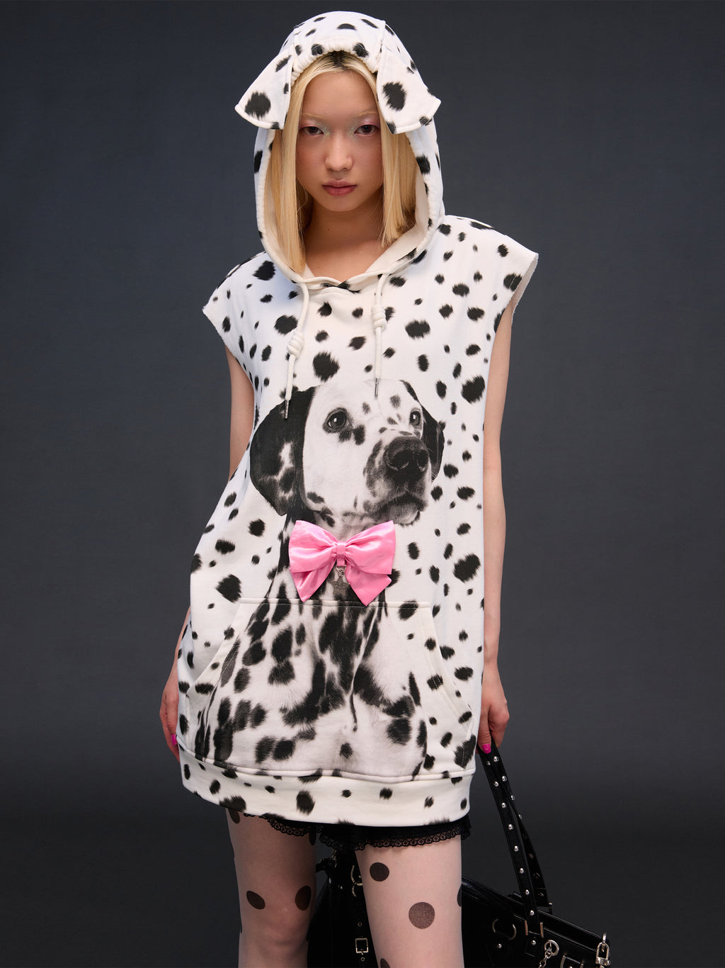 DALMATIAN SLEEVELESS HOODIE