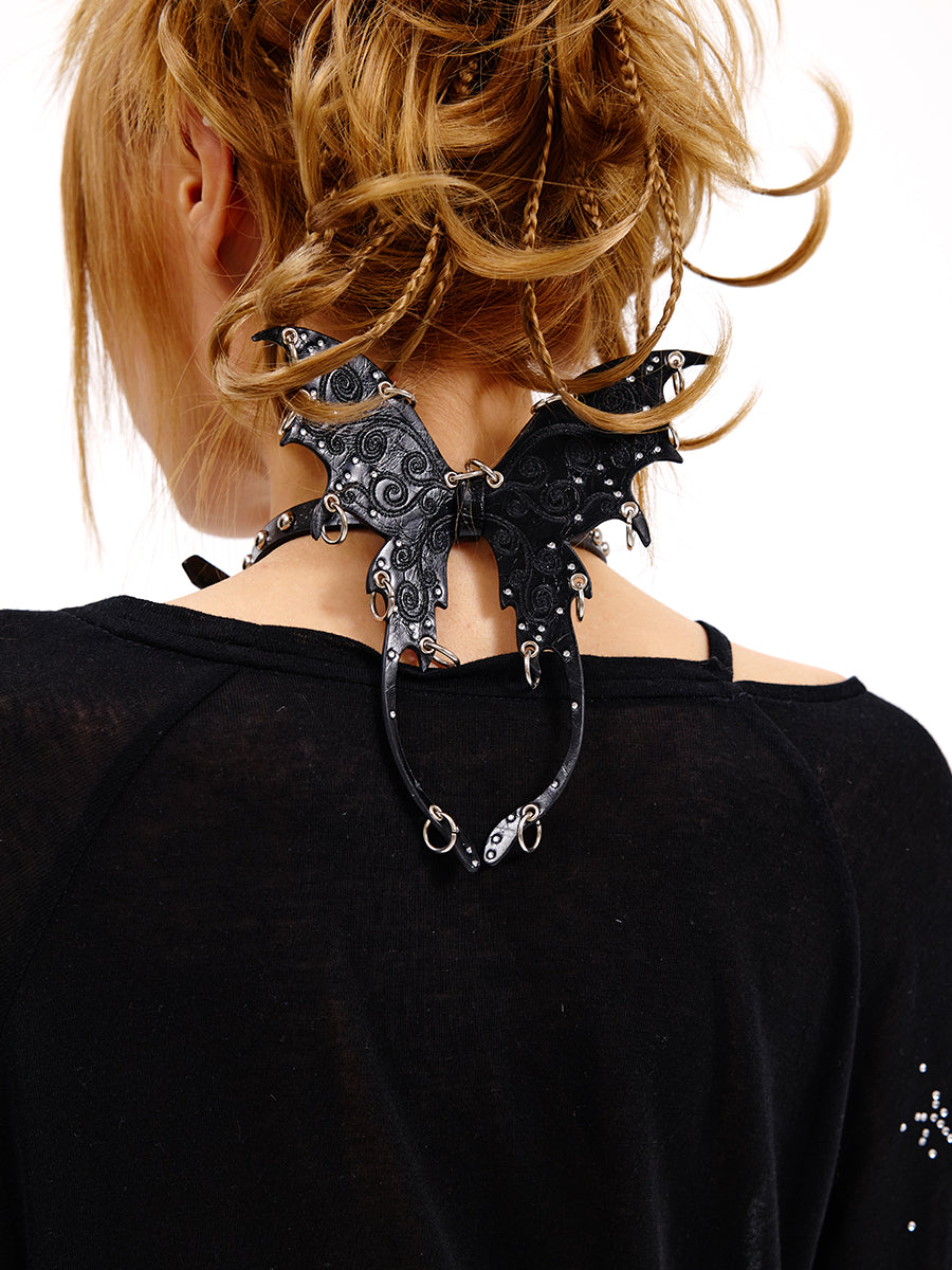 BUTTERFLY CHOCKER