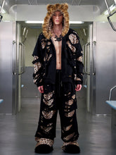 Load image into Gallery viewer, LEOPARD DESTROYED SWEAT PANTS
