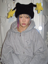 Load image into Gallery viewer, CHUBBY STAR HAT
