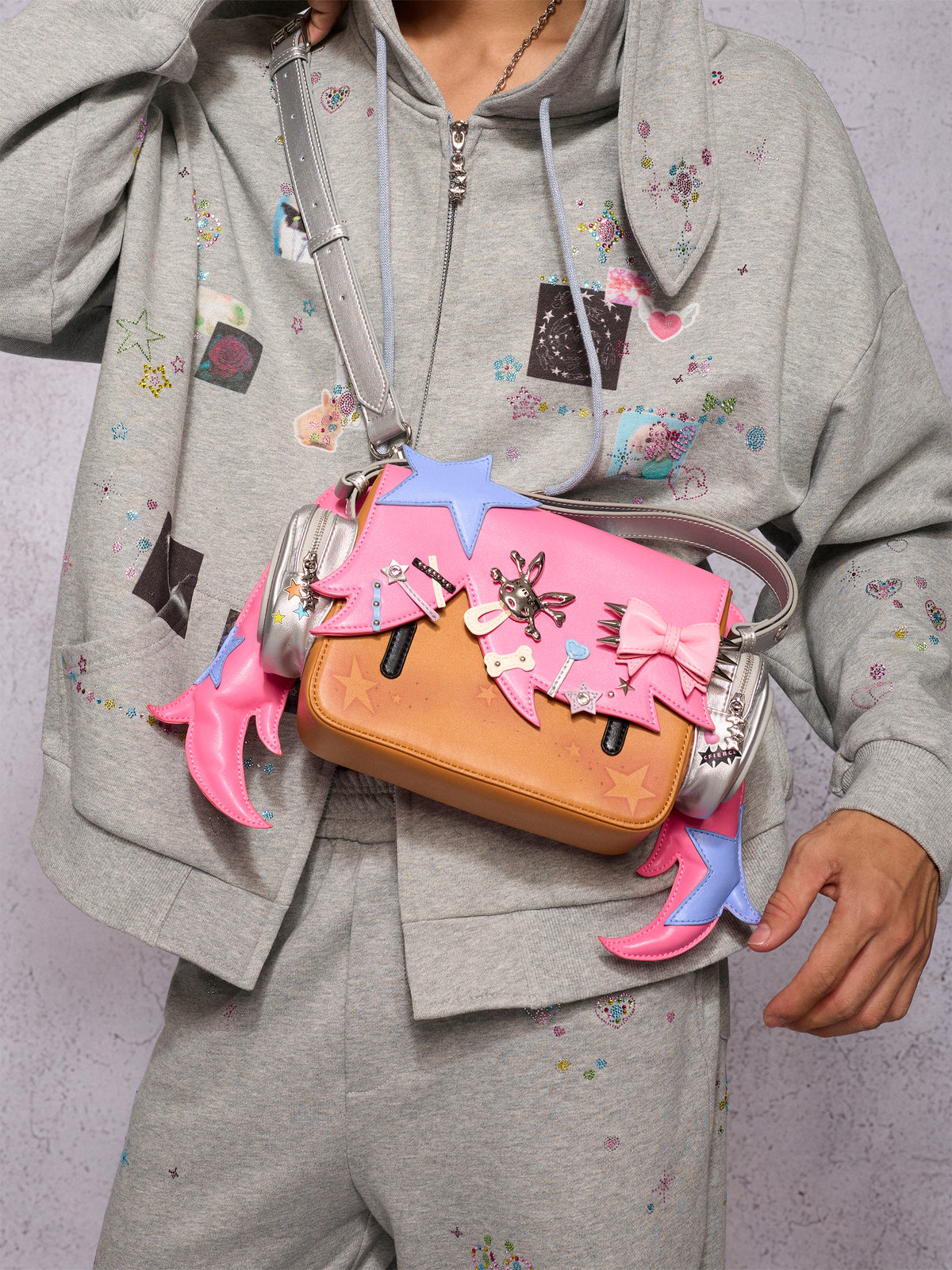 IT GIRL HEADPHONE BAG