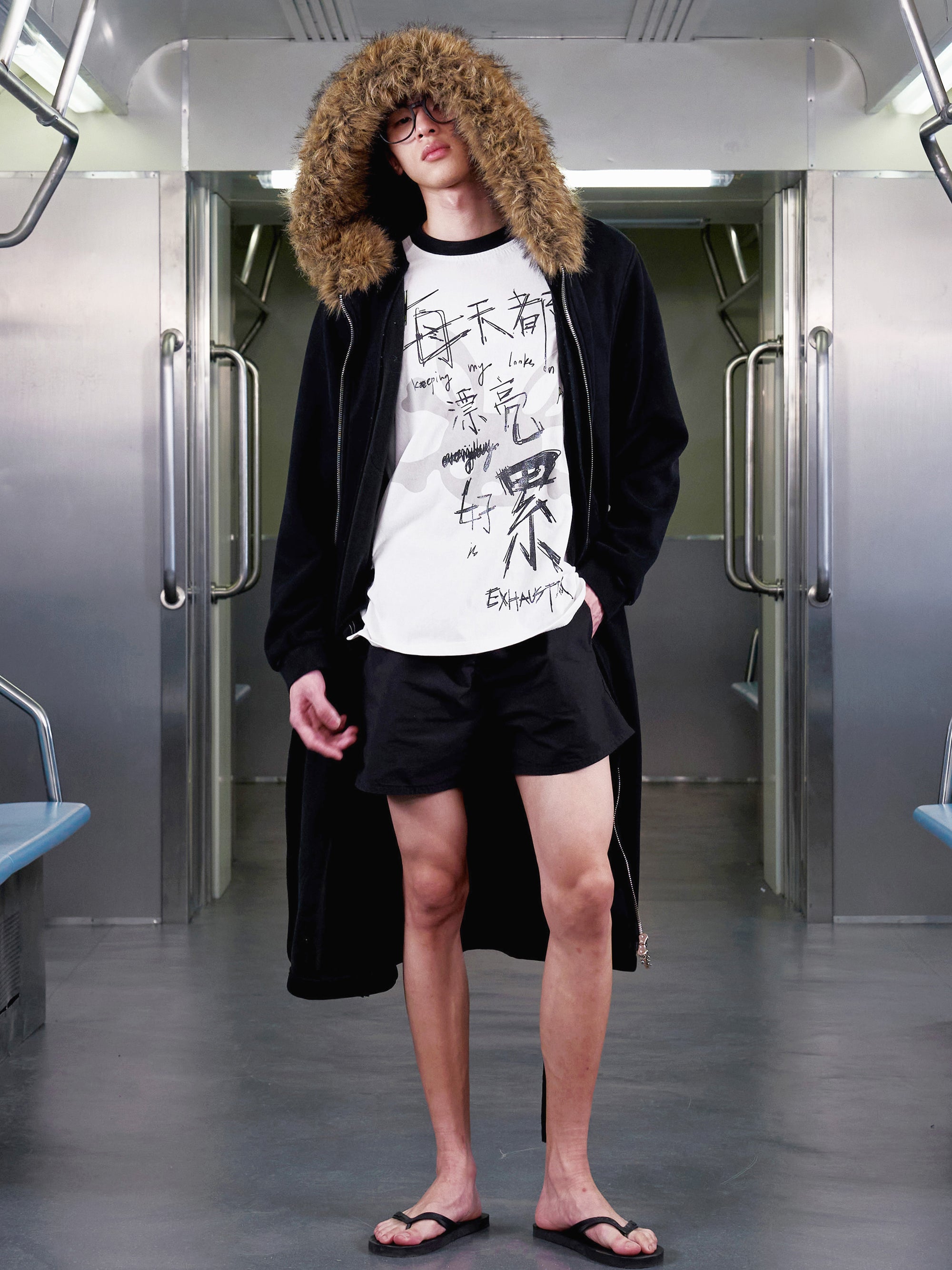 LETTER-PATCH LONG HOODIE COAT WITH FUR COLLAR