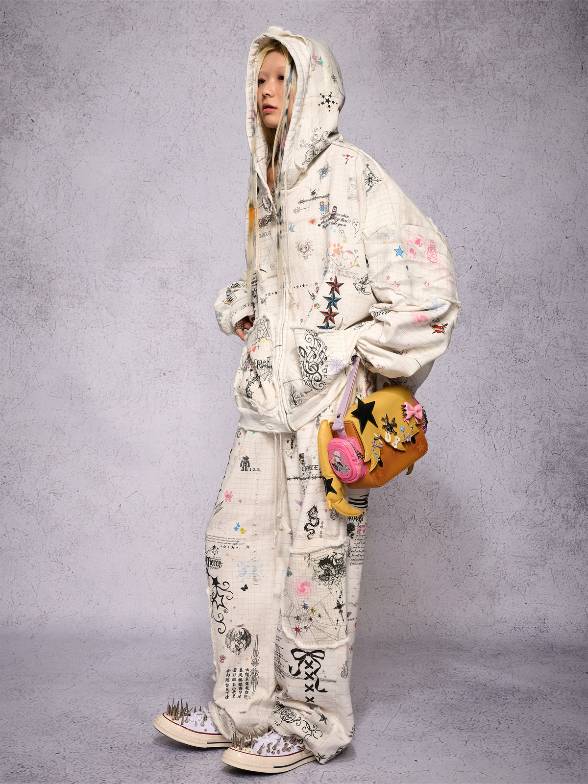 TORN SKETCH DISTRESSED HOODIE