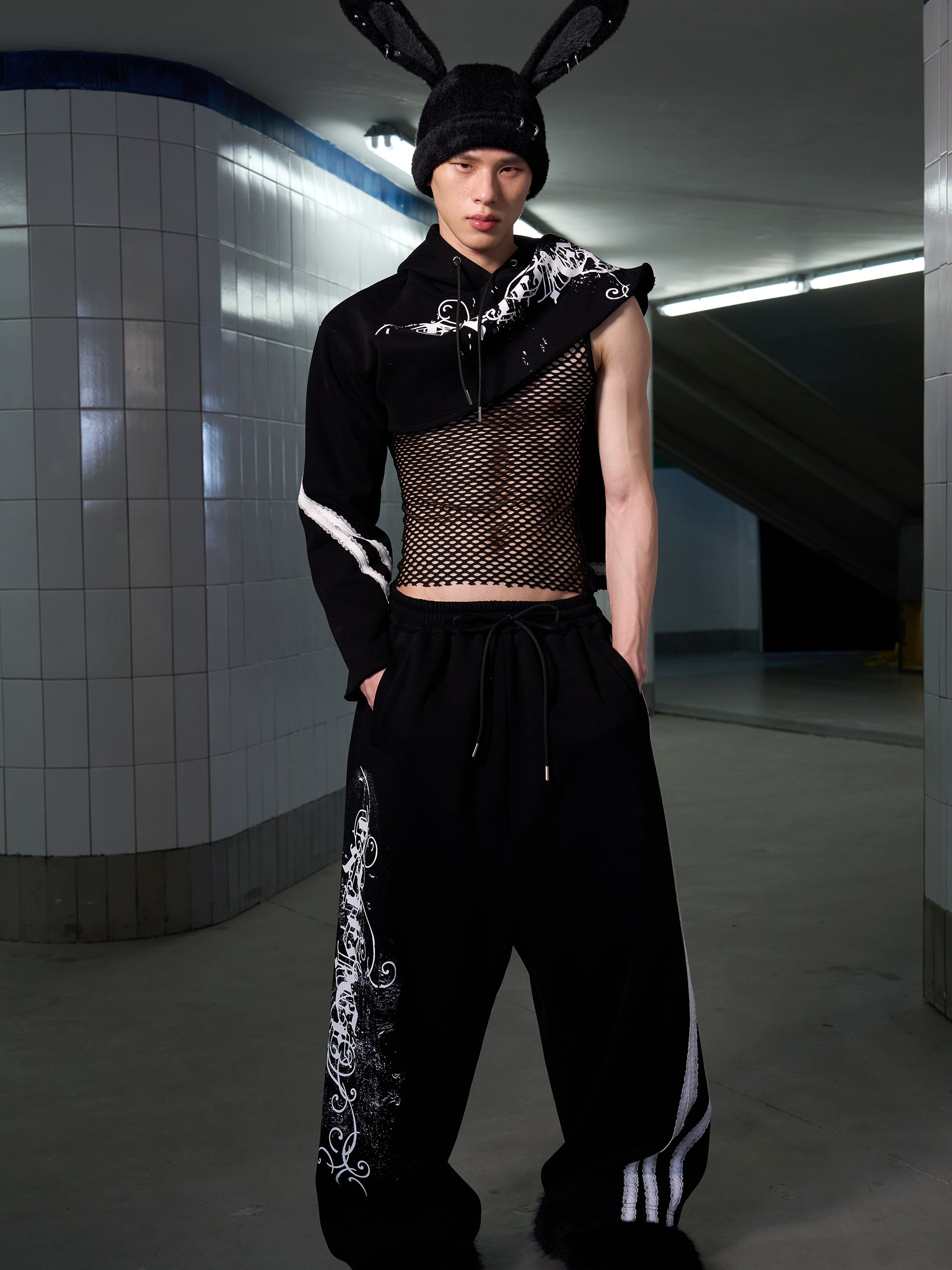 GRAFFITI SWEAT PANTS