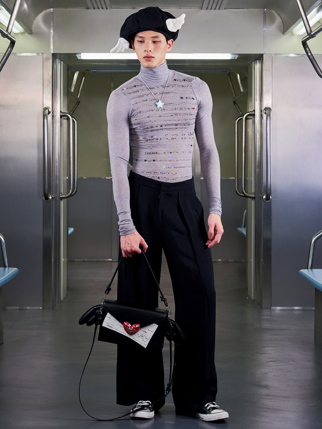 KAOMOJI TURTLENECK TOP