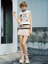 Load image into Gallery viewer, “LOVE ME ”KITTY TSHIRT
